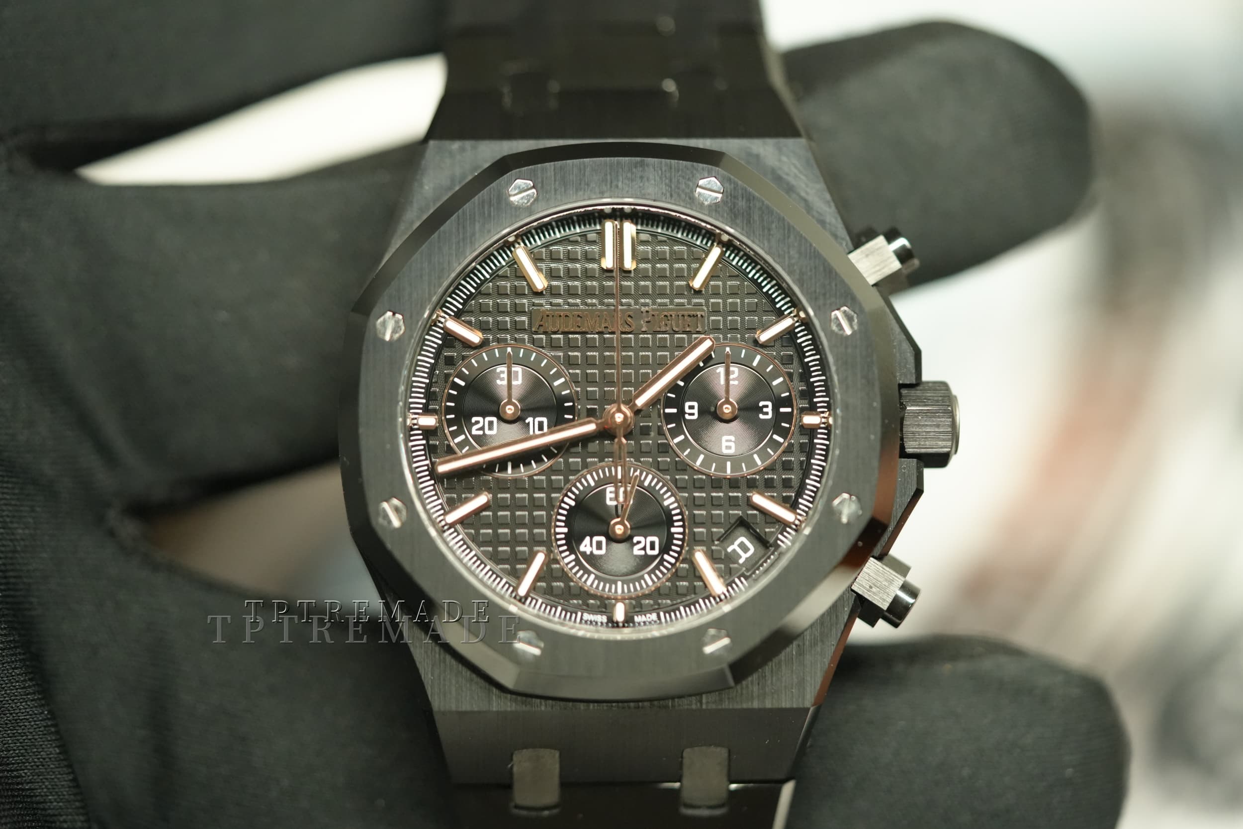Audemars Piguet 26240C black ceramic custom edition